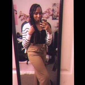 Meet your Posher, Karolynn